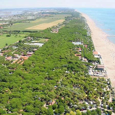 Camping Village Scarpiland *